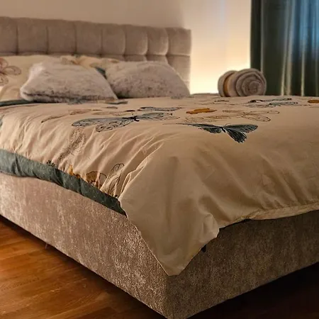 Golubica Apartament *